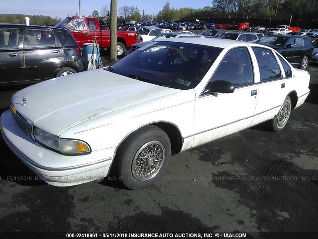 1G1BL52W6TR174436 - 1996 CHEVROLET CAPRICE CLASSIC WHITE photo 2