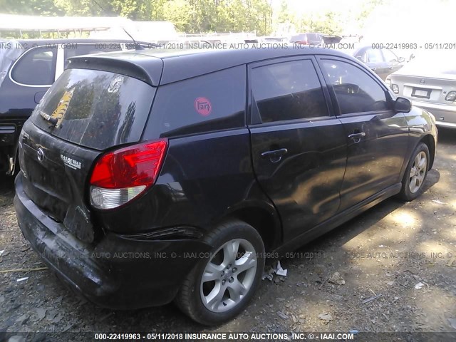 2T1LR32E94C176540 - 2004 TOYOTA COROLLA MATRIX XR BLACK photo 4