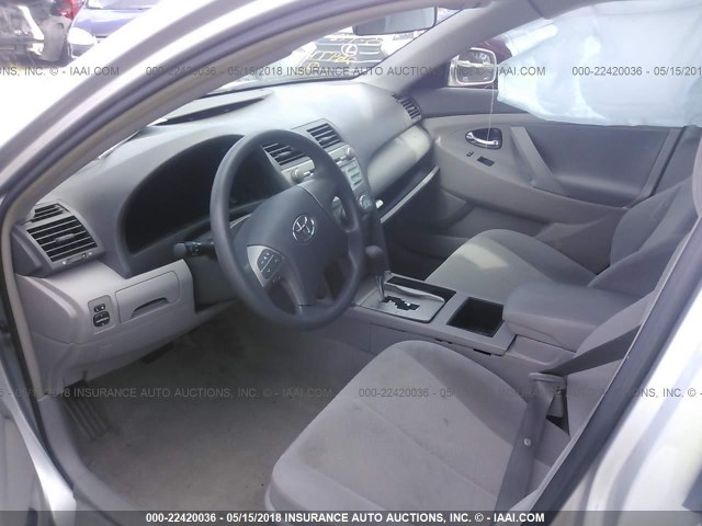 4T1BE46K59U414449 - 2009 TOYOTA CAMRY SE/LE/XLE 银色 照片 5