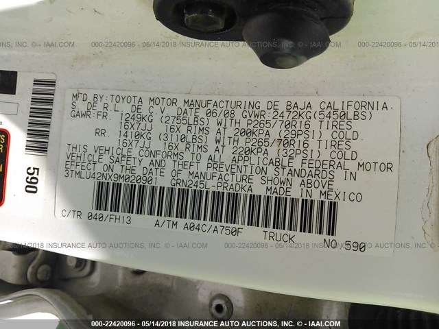 3TMLU42NX9M020901 - 2009 TOYOTA TACOMA DOUBLE CAB თეთრი ფოტო 9