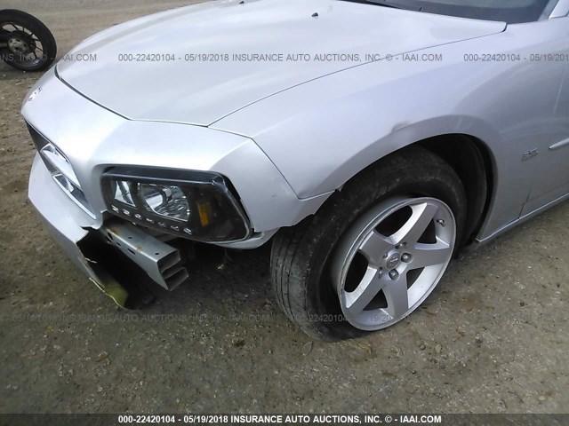 2B3KA33V29H585429 - 2009 DODGE CHARGER SXT SILVER photo 6