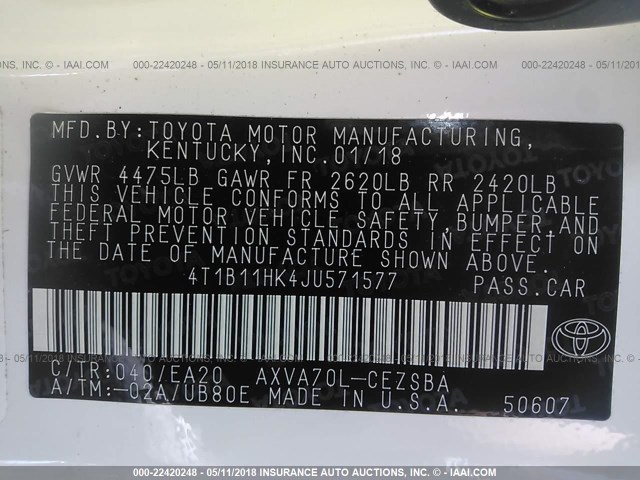 4T1B11HK4JU571577 - 2018 TOYOTA CAMRY L/LE/XLE/SE/XSE WHITE photo 9