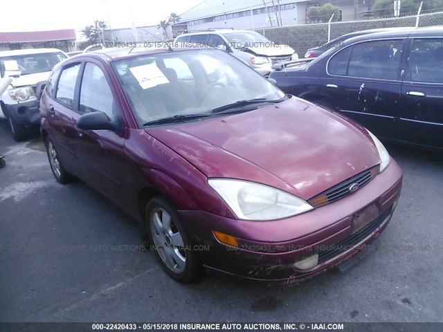 3FAFP37392R143402 - 2002 FORD FOCUS ZX5 RED photo 1