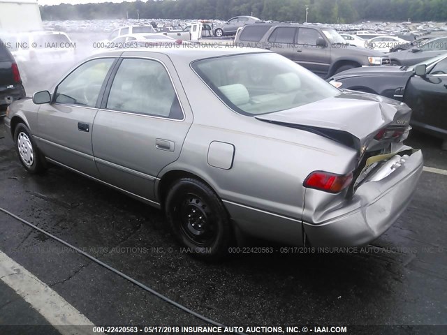4T1BG22KXVU125629 - 1997 TOYOTA CAMRY CE/LE/XLE 灰色 照片 3