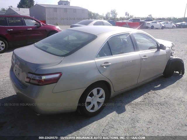 4T1BK46K48U069969 - 2008 TOYOTA CAMRY LE/XLE/SE ოქროსფერი ფოტო 4