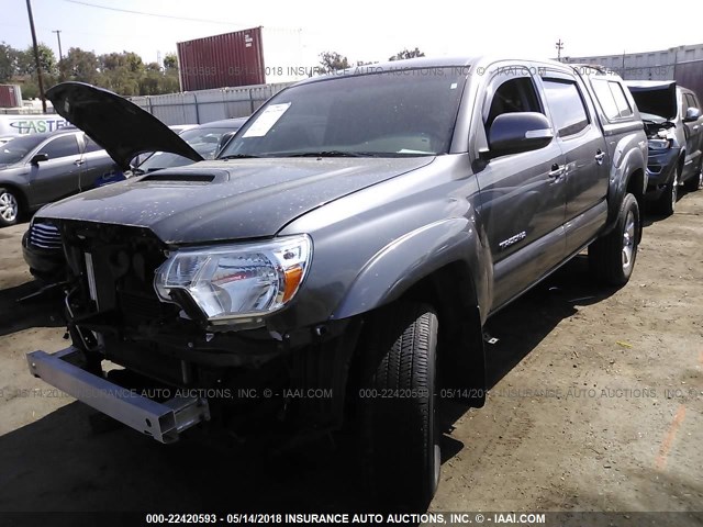 3TMJU4GN3FM180971 - 2015 TOYOTA TACOMA DOUBLE CAB PRERUNNER GRAY photo 2