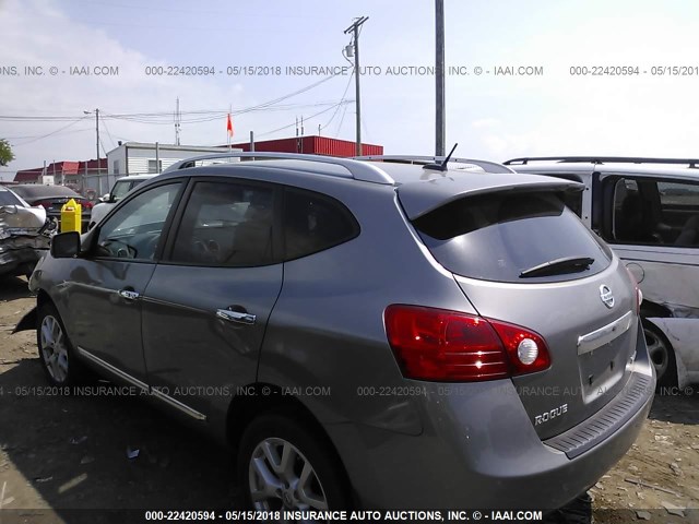 JN8AS5MV1DW613687 - 2013 NISSAN ROGUE S/SV GRAY photo 3