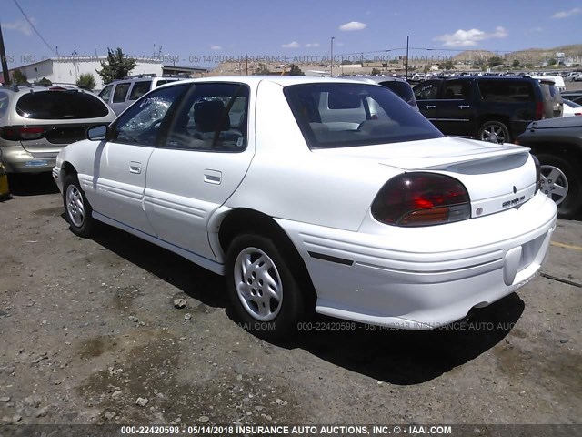 1G2NE52T8WM517595 - 1998 PONTIAC GRAND AM SE WHITE photo 3