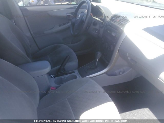 JTDBL40E89J017851 - 2009 TOYOTA COROLLA LE/XLE SILVER photo 5