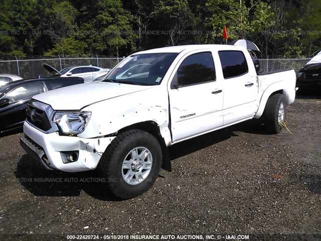 3TMLU4EN3EM163985 - 2014 TOYOTA TACOMA DOUBLE CAB WHITE photo 2