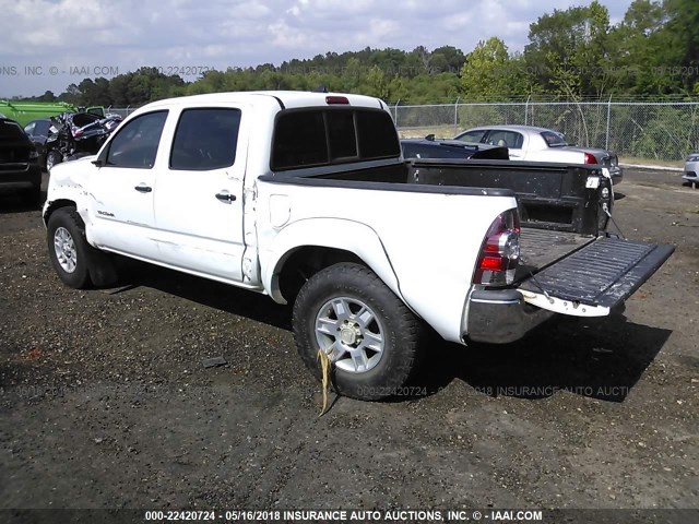 3TMLU4EN3EM163985 - 2014 TOYOTA TACOMA DOUBLE CAB თეთრი ფოტო 3