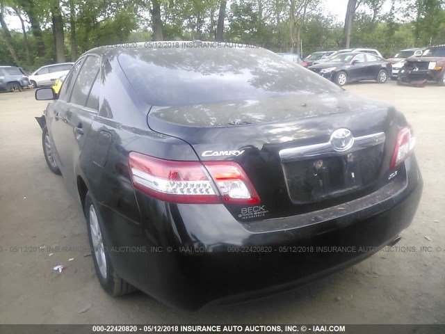 4T4BF3EK8BR110892 - 2011 TOYOTA CAMRY SE/LE/XLE BLACK photo 3