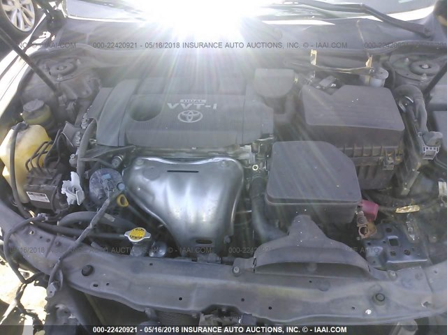 4T1BF3EK1AU015261 - 2010 TOYOTA CAMRY SE/LE/XLE ნაცრისფერი ფოტო 10