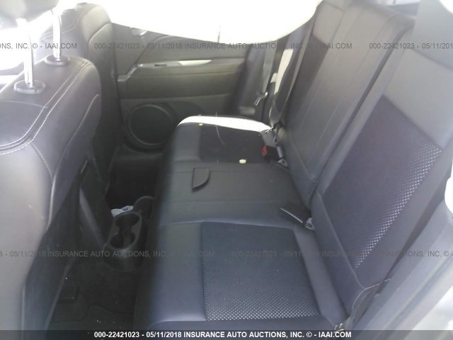 1C4NJCEA1GD735322 - 2016 JEEP COMPASS LATITUDE ვერცხლისფერი ფოტო 8