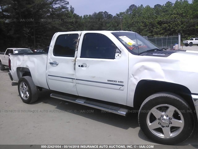 1GC1KXC85DF231004 - 2013 CHEVROLET SILVERADO K2500 HEAVY DUTY LT WHITE photo 6