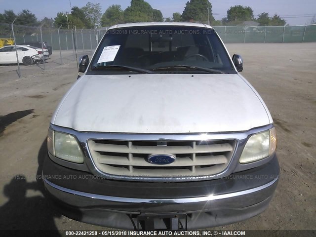 1FTRW07642KB25414 - 2002 FORD F150 SUPERCREW WHITE photo 6