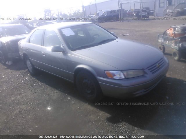 4T1BG22K3VU043791 - 1997 TOYOTA CAMRY CE/LE/XLE ნაცრისფერი ფოტო 1