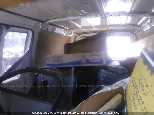 1FTNE24L3XHA93180 - 1999 FORD ECONOLINE E250 VAN WHITE photo 8