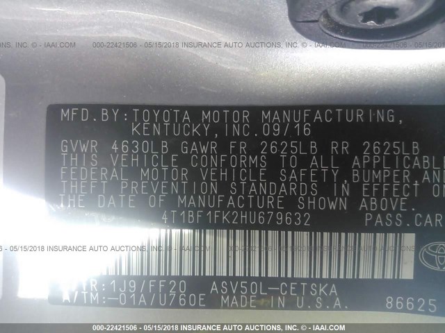 4T1BF1FK2HU679632 - 2017 TOYOTA CAMRY LE/XLE/SE/XSE SILVER photo 9
