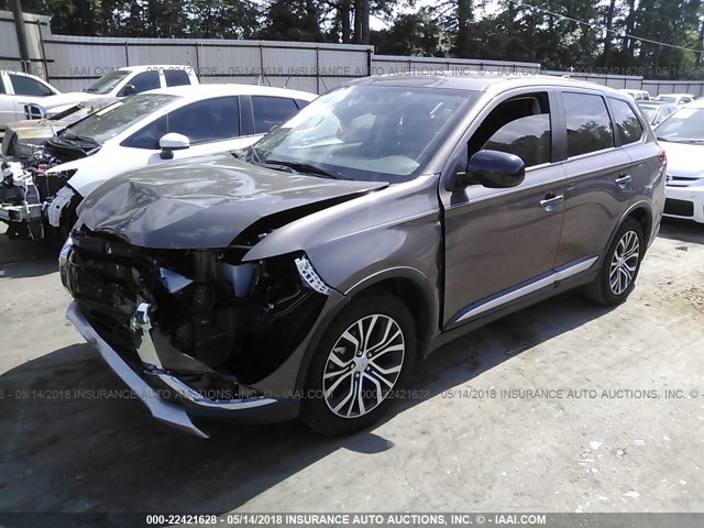 JA4AD2A36JZ028843 - 2018 MITSUBISHI OUTLANDER ES GRAY photo 2