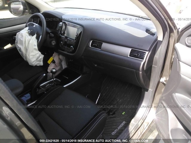 JA4AD2A36JZ028843 - 2018 MITSUBISHI OUTLANDER ES GRAY photo 5