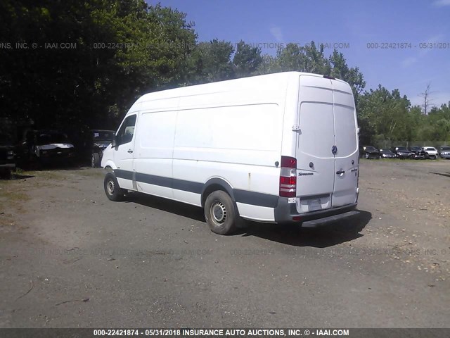 WD3PE8CC4C5645823 - 2012 MERCEDES-BENZ SPRINTER 2500 WHITE photo 3