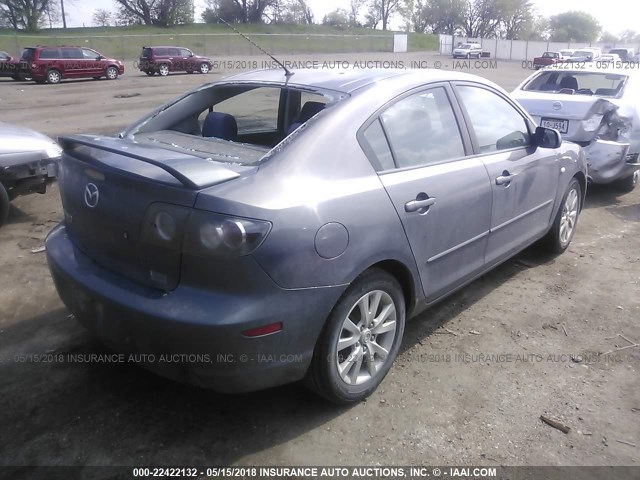 JM1BK32F681783689 - 2008 MAZDA 3 I GRAY photo 4