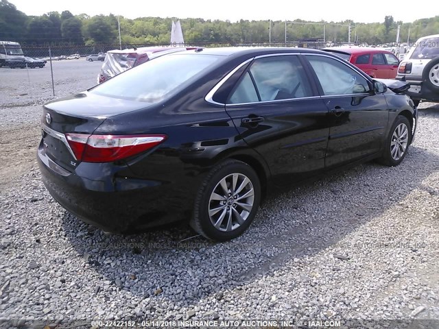 4T4BF1FK5GR581246 - 2016 TOYOTA CAMRY LE/XLE/SE/XSE BLACK photo 4