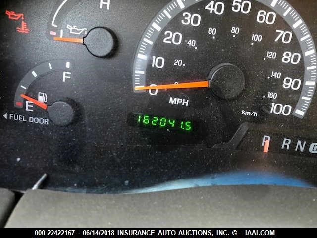 1FMRU156XYLC48194 - 2000 FORD EXPEDITION XLT თეთრი ფოტო 7