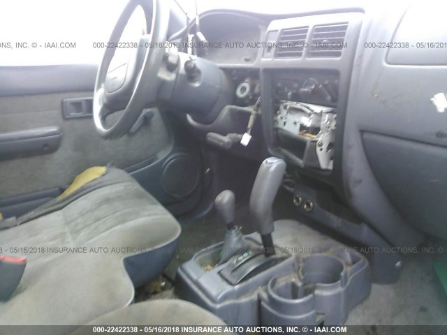 4TAWM72NXWZ115561 - 1998 TOYOTA TACOMA XTRACAB GRAY photo 5