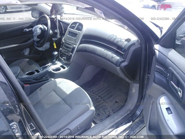 1G11B5SL8EF139938 - 2014 CHEVROLET MALIBU LS შავი ფოტო 5