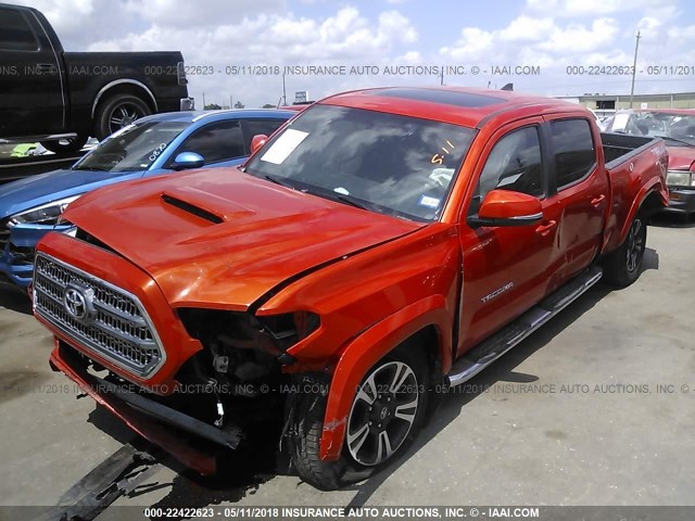 5TFDZ5BN2HX019505 - 2017 TOYOTA TACOMA DBL CAB/SR5/TRD SPORT/OR ORANGE photo 2