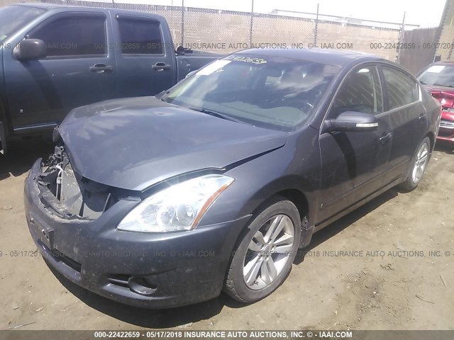 1N4BL2AP0AN493325 - 2010 NISSAN ALTIMA SR GRAY photo 2