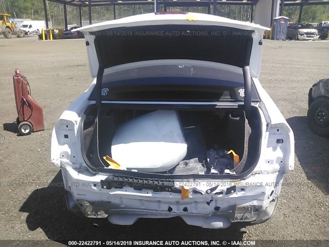 2C3CCAAG3EH347125 - 2014 CHRYSLER 300 WHITE photo 6