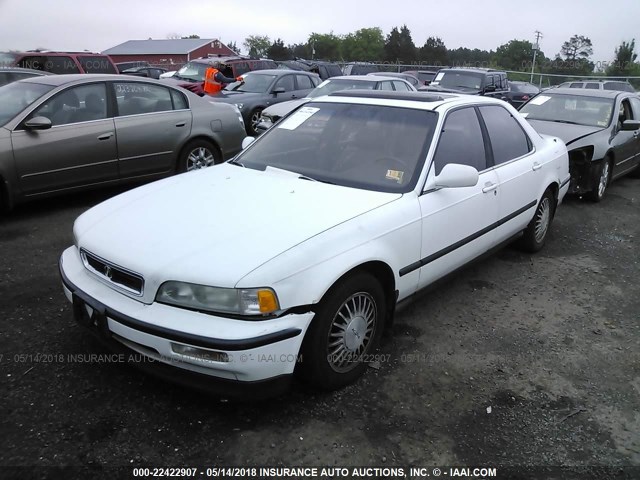JH4KA7665NC014989 - 1992 ACURA LEGEND L WHITE photo 2