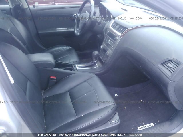1G1ZE5E0XCF252170 - 2012 CHEVROLET MALIBU LTZ 银色 照片 5