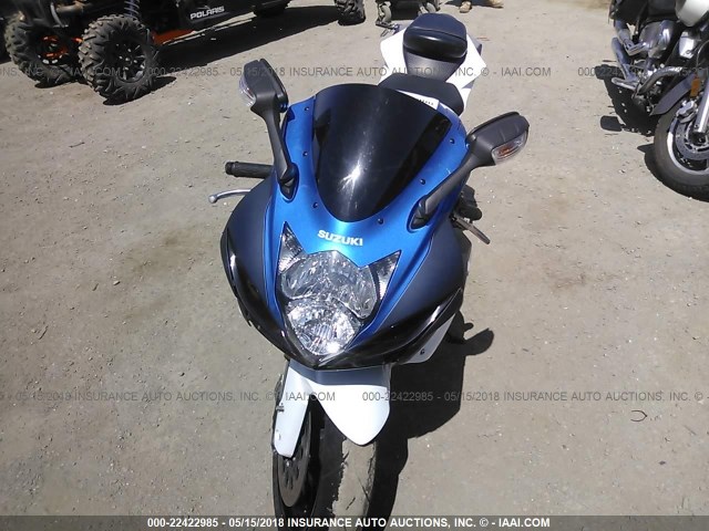 JS1GR7MA2C2101186 - 2012 SUZUKI GSX750 BLUE photo 2