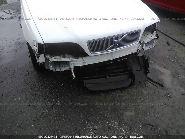 YV1LS61J1Y2646322 - 2000 VOLVO S70 SE WHITE photo 6