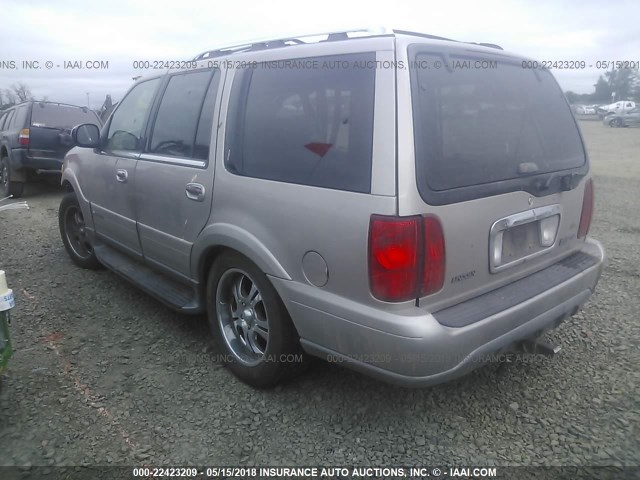 5LMFU28A2YLJ42991 - 2000 LINCOLN NAVIGATOR TAN photo 3