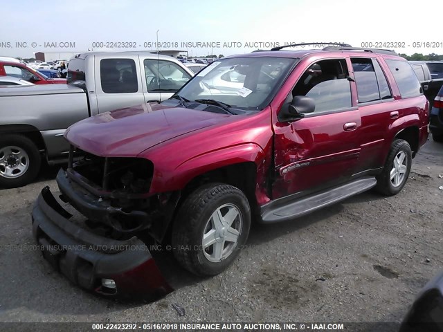 1GNDT13S522202116 - 2002 CHEVROLET TRAILBLAZER  MAROON photo 2