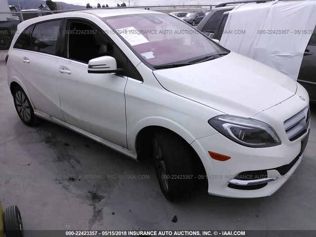 WDDVP9AB8GJ010713 - 2016 MERCEDES-BENZ B 250E WHITE photo 1