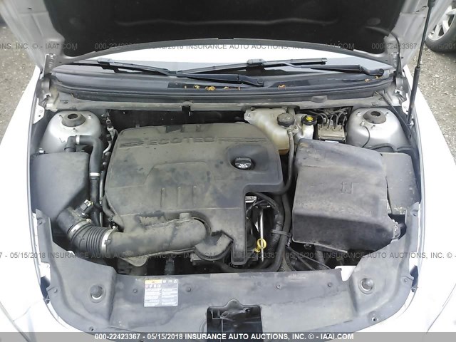 1G1ZB5E18BF300555 - 2011 CHEVROLET MALIBU LS SILVER photo 10