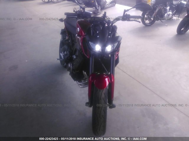 JYARN53E1HA000703 - 2017 YAMAHA FZ09 RED photo 5