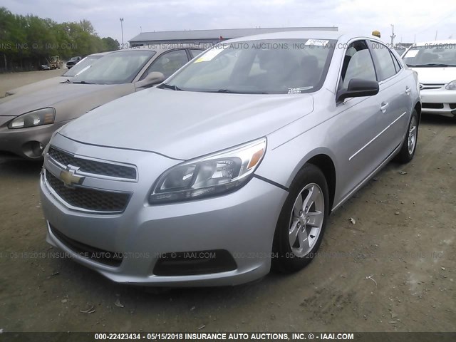 1G11B5SA0DF268074 - 2013 CHEVROLET MALIBU LS SILVER photo 2