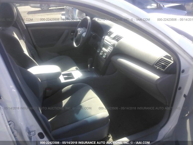 4T4BE46K99R053183 - 2009 TOYOTA CAMRY SE/LE/XLE 白色 照片 5
