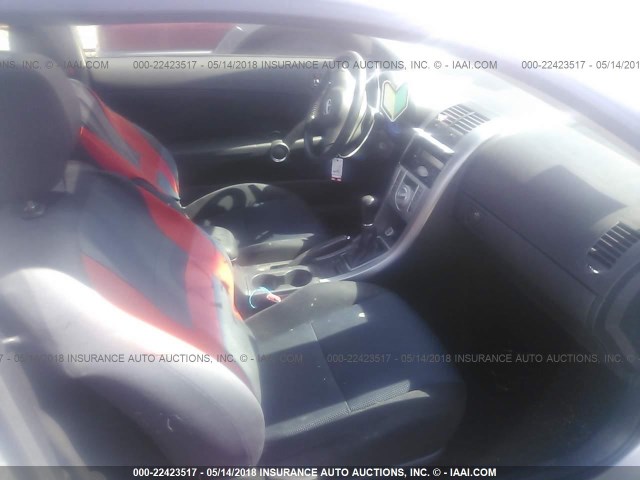 JTKDE167450042328 - 2005 TOYOTA SCION TC 银色 照片 5