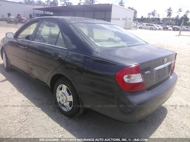 4T1BE32K12U629252 - 2002 TOYOTA CAMRY LE/XLE/SE შავი ფოტო 3