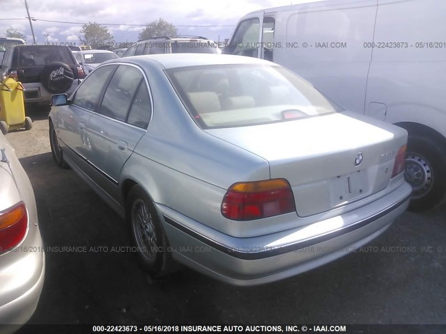 WBADM6345XGU00304 - 1999 BMW 528 I AUTOMATIC Light Blue photo 3