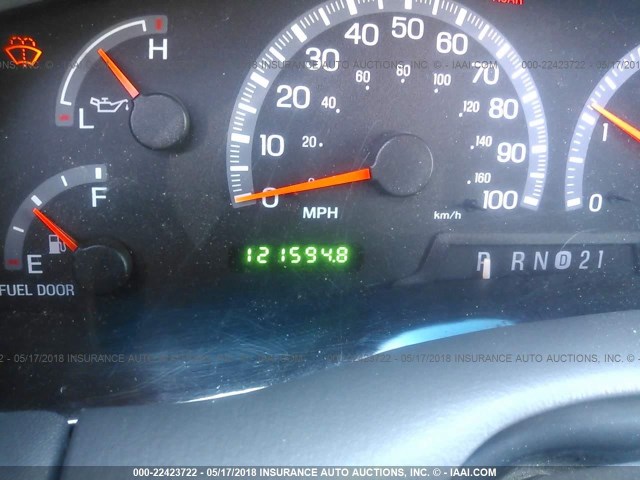 1FMRU15W02LA94005 - 2002 FORD EXPEDITION XLT 银色 照片 7