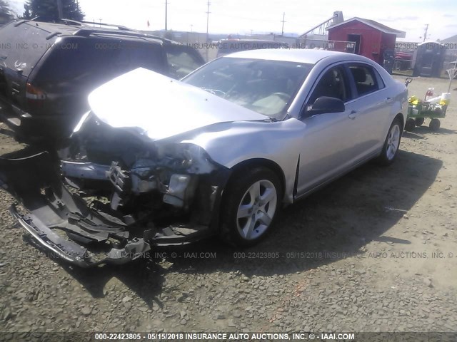 1G1ZA5EB2AF132194 - 2010 CHEVROLET MALIBU LS 银色 照片 2